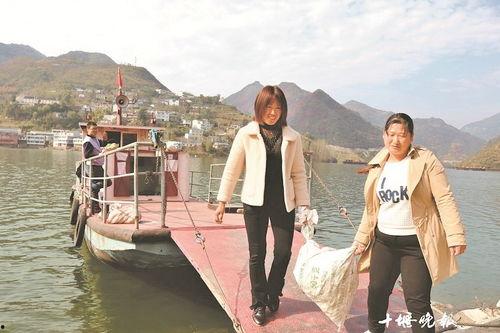 民间摆渡人,民间渡口里的岁月流转与人生百态