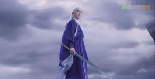 晚9点，少年帝君驾到,少年帝君神秘降临